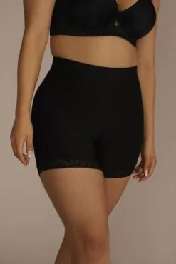 Leonisa Mid-Rise Compression Shaper Short