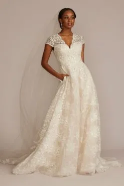 Scalloped Lace Cap Sleeve Ball Gown Wedding Dress