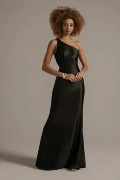 One-Shoulder Satin Sheath With Skirt Slit