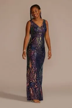 Long Sequin Patterned V-Neck Sheath Dress