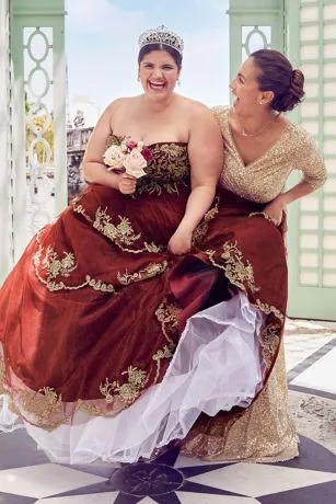 Tiered Quince Dress With Interchangeable Sleeves - Image 15