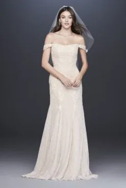 Swag Sleeve Layered Lace Wedding Dress