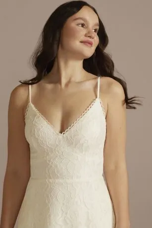 High-Low Lace Spaghetti Strap V-Neck Wedding Dress - Image 3