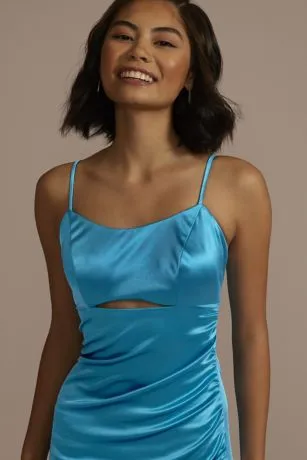 Scoop Neck Stretch Satin Sheath With Cutout - Image 3