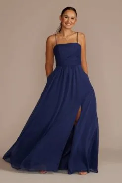 Straight Neck Clip Dot Patterned A-Line