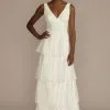 V-Neck Tiered Lace Tank Wedding Dress